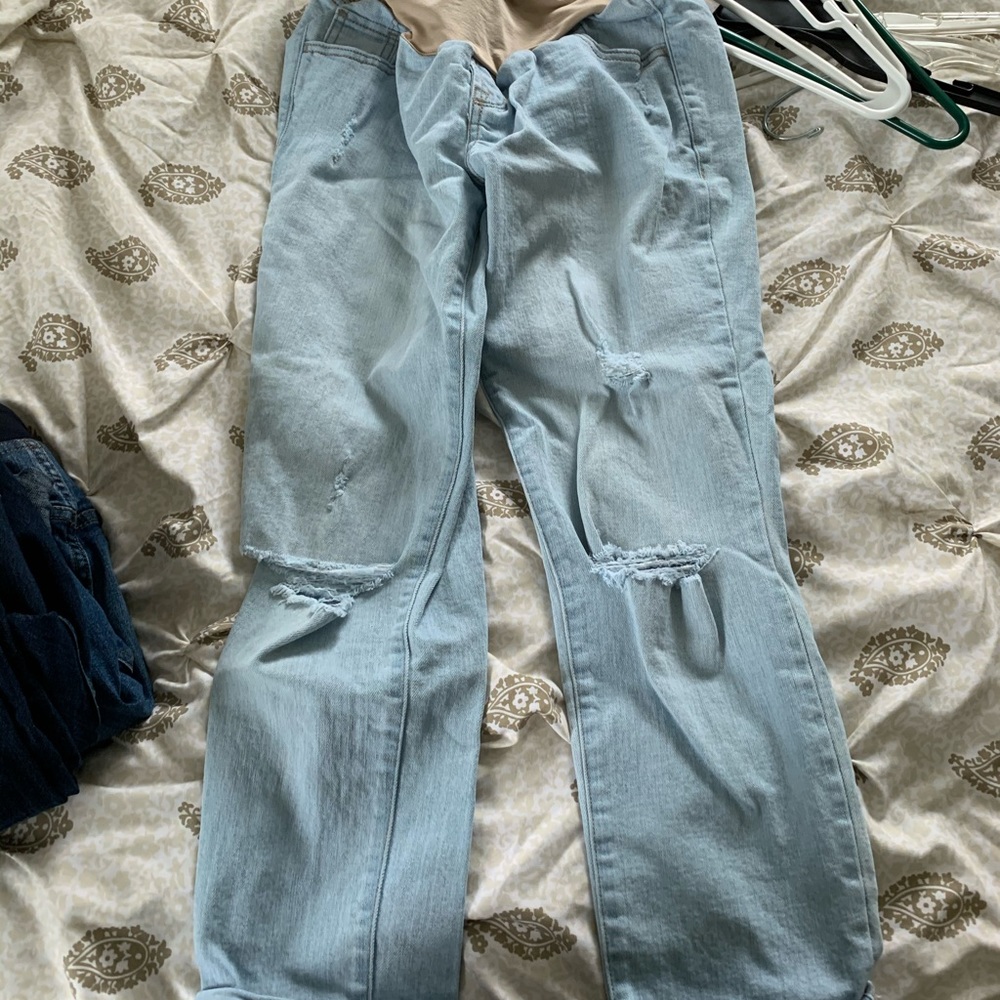 Maternity jean capris